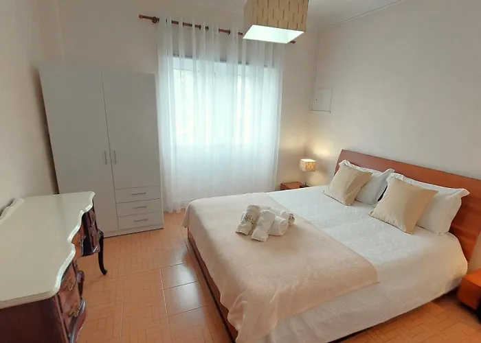 公寓 Lucia's Place *